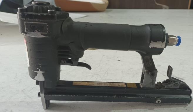 Stapler machine